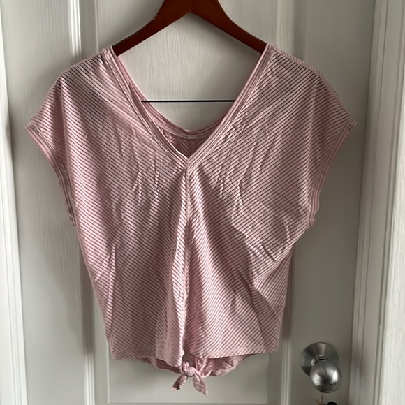 Lululemon Back-Tie Cropped Top - Picture 2 of 5